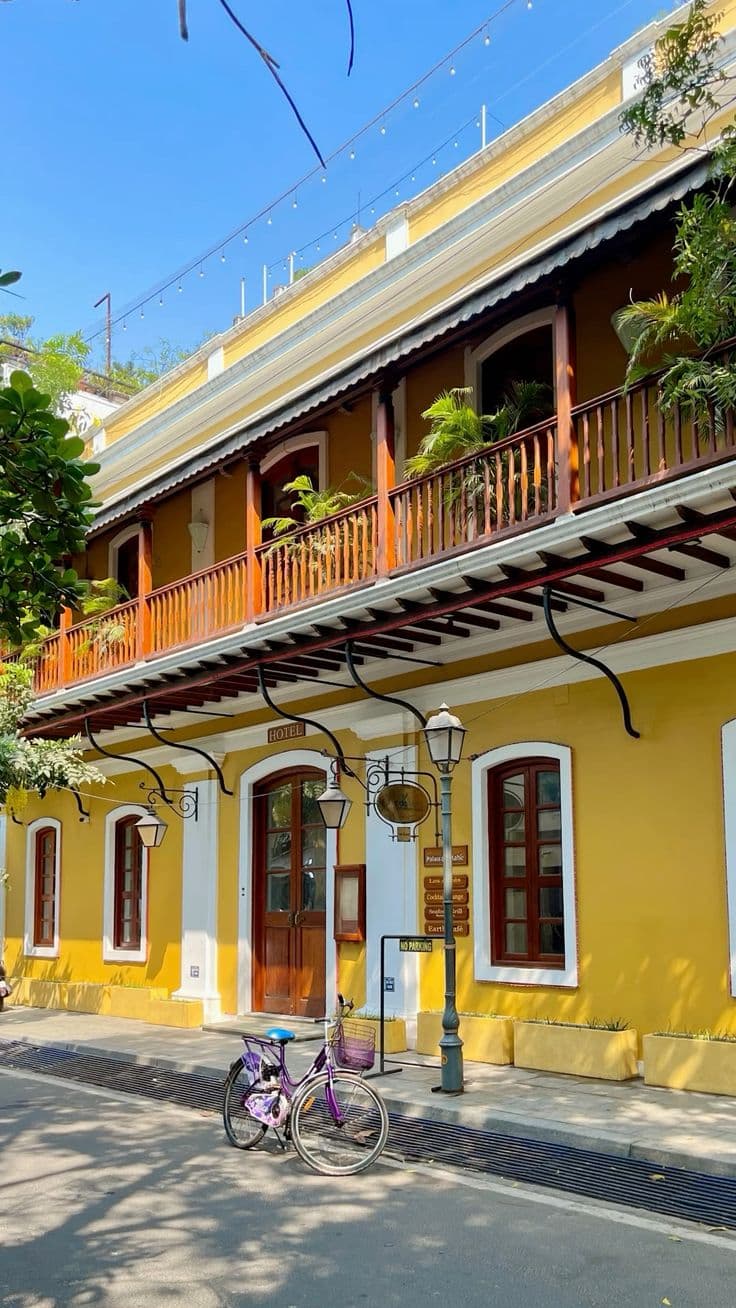 French quarter street in Pondicherry